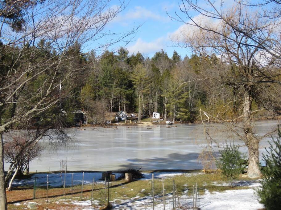 Catskills Cottage With Lake View Book Now Rock Hill Extérieur photo